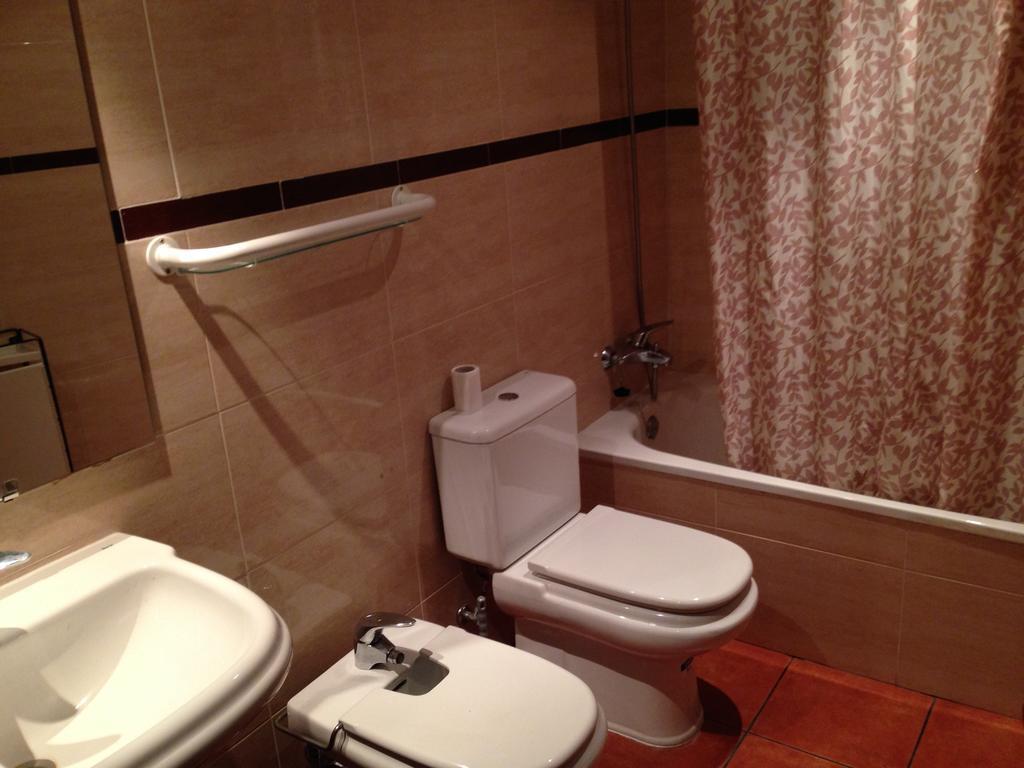 Apartaments Pirinenc Esterri D'Aneu Room photo
